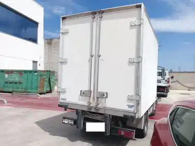 Véhicule à la ferraille nissan                                             atleon                                                                                                                                                                                                                                                     camion 3.0 d || 125 cv / 92 kw                                                                                                                                                                                                                             de l'année 2002 alimenté bd30