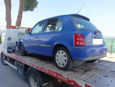 Verschrottungsfahrzeug nissan micra (k11) blue des jahres 2001 angetrieben cga3