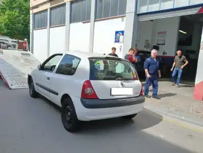 Утилизация автомобиля renault clio ii fase ii (b/cb0) authentique года 2006 питание df7g7