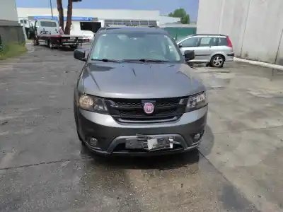 Здавання транспортного засобу fiat freemont (345) 939b5000 року 2014 потужний 939b5000