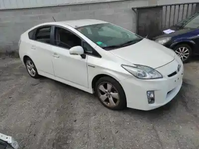 Здавання транспортного засобу toyota prius (_w3_) 1.8 plug-in hybrid (zvw30) року 2009 потужний 2zr