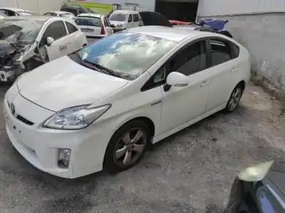 Здавання транспортного засобу toyota prius (_w3_) 1.8 plug-in hybrid (zvw30) року 2009 потужний 2zr