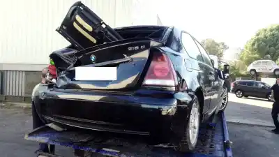 Sloopvoertuig bmw serie 3 compact (e46) 318ti van het jaar 2004 aangedreven n46b20a