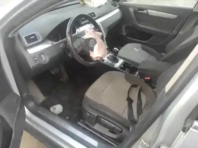Hurda Aracı volkswagen passat variant (365) cfgc yılın 2014 güçlü cfgc