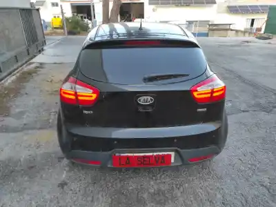 Véhicule à la ferraille kia rio iii (ub) 1.4 crdi de l'année 2011 alimenté d4fc