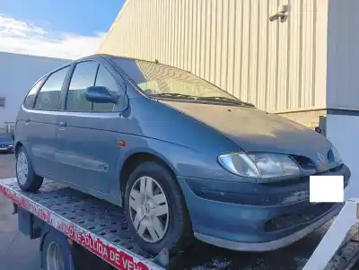 Здавання транспортного засобу renault megane i scenic (ja0) f9q k7 року 1999 потужний f9q