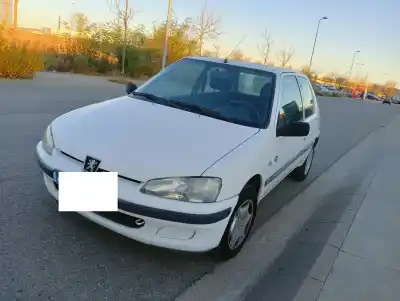 Здавання транспортного засобу PEUGEOT 106 (S2) HFX(TU1JP) року 2001 потужний HFX