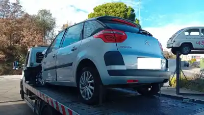 Scrapping Vehicle CITROEN C4 PICASSO 9H01 of the year 2008 powered 9H01