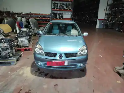Scrapping Vehicle renault clio ii fase ii (b/cb0) d4fb7 of the year 2002 powered d4fb7