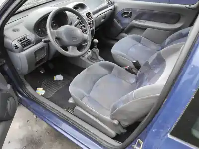 Здавання транспортного засобу renault clio ii fase i (b/cb0) d7f720 року 1998 потужний d7f720