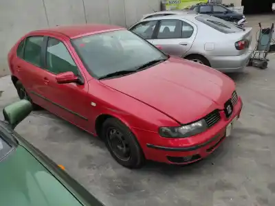 Здавання транспортного засобу seat leon (1m1) azd m.b. року 2002 потужний azd