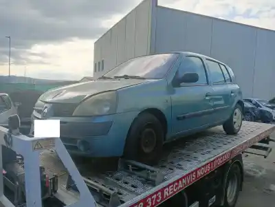 Утилизация автомобиля RENAULT CLIO II FASE II (B/CB0) K9K702 года 2004 питание K9K702