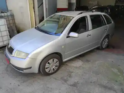 Scrapping Vehicle skoda fabia combi (6y5) d-asy of the year 2004 powered asy
