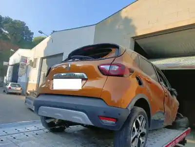 Veicolo di demolizione RENAULT CAPTUR I H5F408 dell'anno 2018 alimentato H5F408 Veicolo di demolizione RENAULT CAPTUR I H5F408 dell'anno 2018 alimentato H5F408