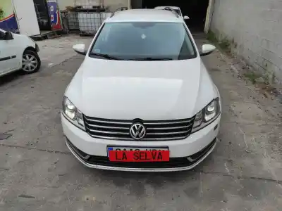 Hurda Aracı VOLKSWAGEN PASSAT VARIANT (365) CFFB Yılın 2013 güçlü CFFB