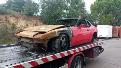 Vehicul casat PORSCHE 944 2.5 TURBO al anului 1988 alimentat M4450