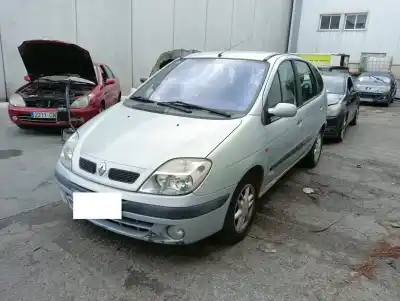 Sloopvoertuig RENAULT SCENIC I (JA...) F9QK7 van het jaar 2000 aangedreven F9QK7