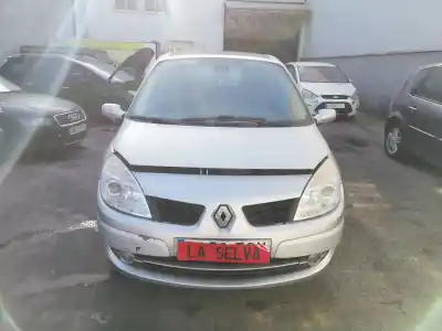 Здавання транспортного засобу renault scenic ii (jm) f9qe8 року 2006 потужний f9qe8