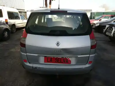 Здавання транспортного засобу renault scenic ii (jm) f9qe8 року 2006 потужний f9qe8