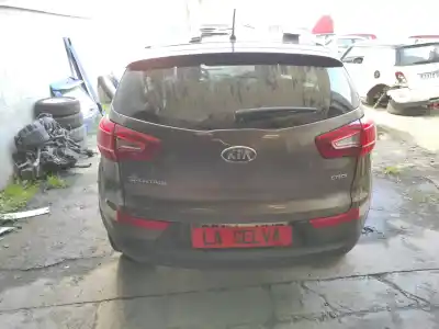 Vehicul casat KIA SPORTAGE III (SL) 1.7 CRDI al anului 2011 alimentat D4FD