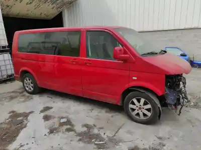Здавання транспортного засобу volkswagen t5 transporter furgón/combi (7h) axd року 2015 потужний axd