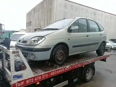 Здавання транспортного засобу renault scenic i (ja...) f9qk7 року 2001 потужний f9qk7