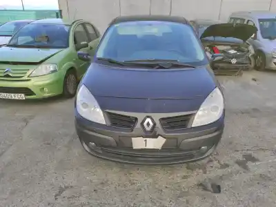 Véhicule à la ferraille RENAULT                                            SCÉNIC II (JM0/1_)                                                                                                                                                                                                                                         1.6 16V (JM1R)                                                                                                                                                                                                                                             de l'année 2008 alimenté K4M812