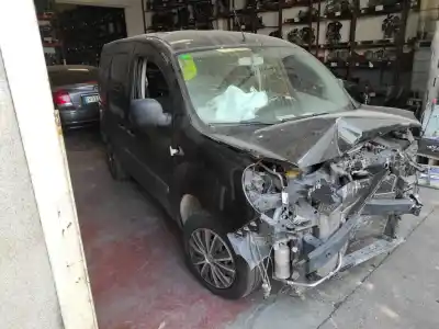 Veículo de Sucata renault kangoo ii (f/kw0) k9k802 do ano 2011 alimentado k9k802