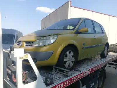 Scrapping Vehicle RENAULT SCENIC II (JM)  of the year 2004 powered K4MT7