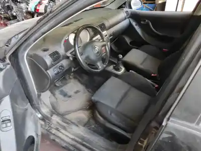 Scrapping Vehicle seat                                               leon (1m1)                                                                                                                                                                                                                                                 axr of the year 2003 powered axr