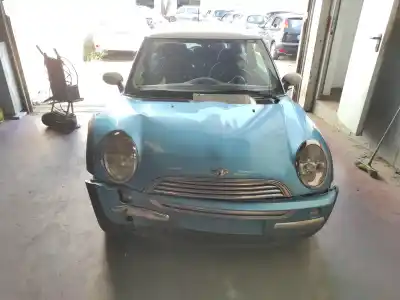 Scrapping Vehicle mini mini (r50,r53) g-w10b16a of the year 2004 powered w10b16a