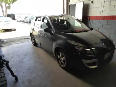 Scrapping Vehicle renault scénic iii (jz0/1_) 1.5 dci of the year 2010 powered k9k832