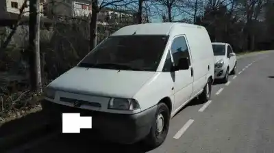 Здавання транспортного засобу CITROEN JUMPY  року 2000 потужний RHX