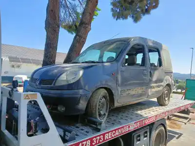 Vehículo de desguace RENAULT KANGOO I (F/KC0)  del año 2004 con motor K9K702