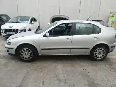 Scrapping Vehicle seat leon (1m1) 1.6 16 v of the year 2001 powered azd Scrapping Vehicle seat leon (1m1) 1.6 16 v of the year 2001 powered azd