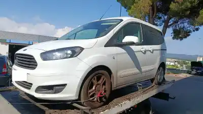 Véhicule à la ferraille FORD TRANSIT COURIER (C4A)  de l'année 2017 alimenté SFCD