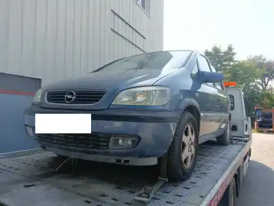 Véhicule à la ferraille OPEL ZAFIRA A  de l'année 1999 alimenté 