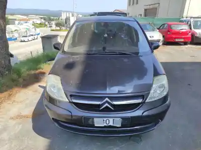 Véhicule à la ferraille CITROEN C8  de l'année 2005 alimenté RFN