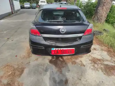 Veicolo di demolizione opel astra h gtc z16xer dell'anno 2009 alimentato z16xer Veicolo di demolizione opel astra h gtc z16xer dell'anno 2009 alimentato z16xer