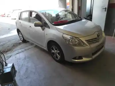 Scrapping Vehicle toyota verso (aur2/zgr2) 1adftv of the year 2010 powered 1adftv