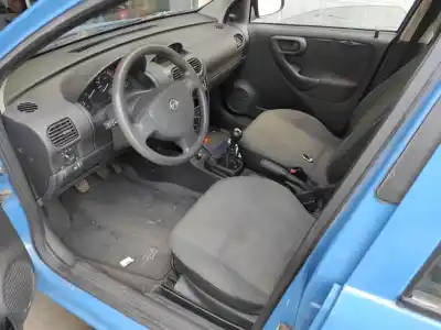 Здавання транспортного засобу opel corsa c g-z12xe року 2002 потужний z12xe