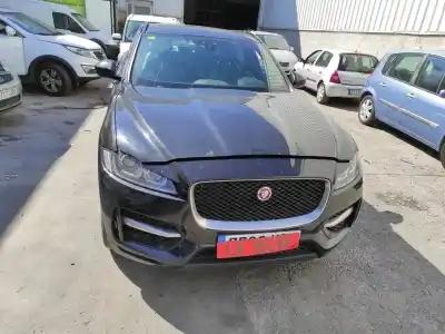 Scrapping Vehicle jaguar f-pace (x761) 3.0 sdv6 awd of the year 2017 powered 306dt