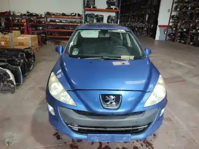 Vehículo de desguace PEUGEOT 308  del año 2010 con motor 9HX