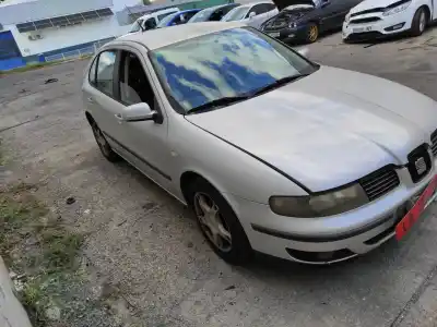 Здавання транспортного засобу seat leon (1m1) 1.9 tdi року 2002 потужний ahf