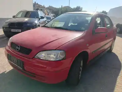 Veículo de Sucata OPEL ASTRA G SEDÁN (T98)  do ano 2000 alimentado X16XEL