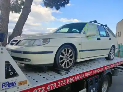 Hurda Aracı SAAB 9-5 FAMILIAR  Yılın 2003 güçlü B235R