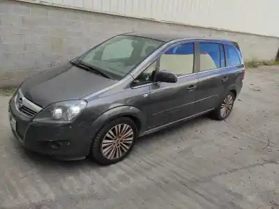 Здавання транспортного засобу opel zafira b a17dtr року 2011 потужний a17dtr