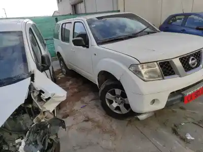 Здавання транспортного засобу nissan pathfinder (r51) d-yd25 року 2010 потужний yd25