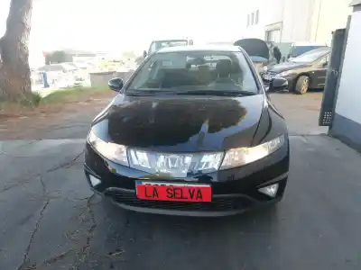 Scrapping Vehicle HONDA CIVIC VIII HATCHBACK (FN, FK)  of the year 2007 powered R18A2