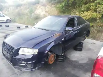 Scrapping Vehicle audi a4 b6 (8e2) 1.9 tdi of the year 2001 powered awx